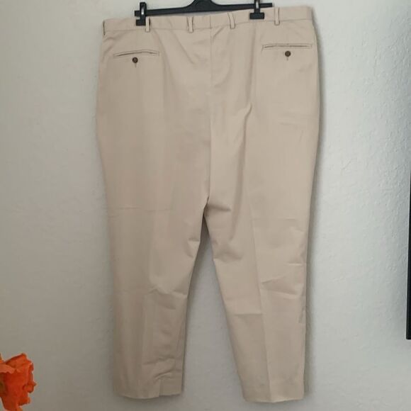 Eddie Bauer Relaxed Fit Wrinkle Resistant Cotton Beige Men’s Pants Size 48 - Picture 2 of 11